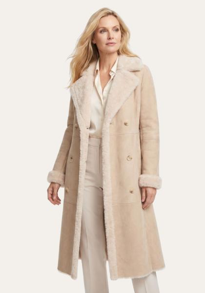 Shearling Mantel mit femininer Silhouette Beige