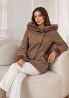 Vorschau: Lammfelljacke Beige mit Kapuze und Ledereinsätzen - natürlich warm & stilvoll